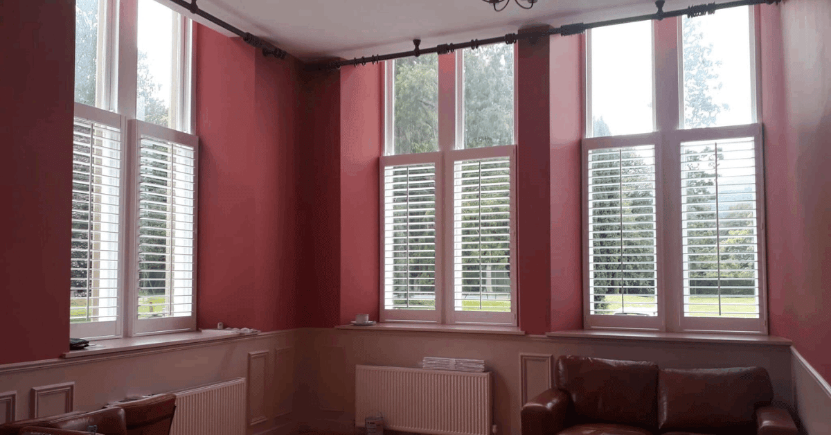 Cafe -How Do Shutters Reduce Noise_1_11zon