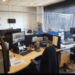 Free Hanging Screen