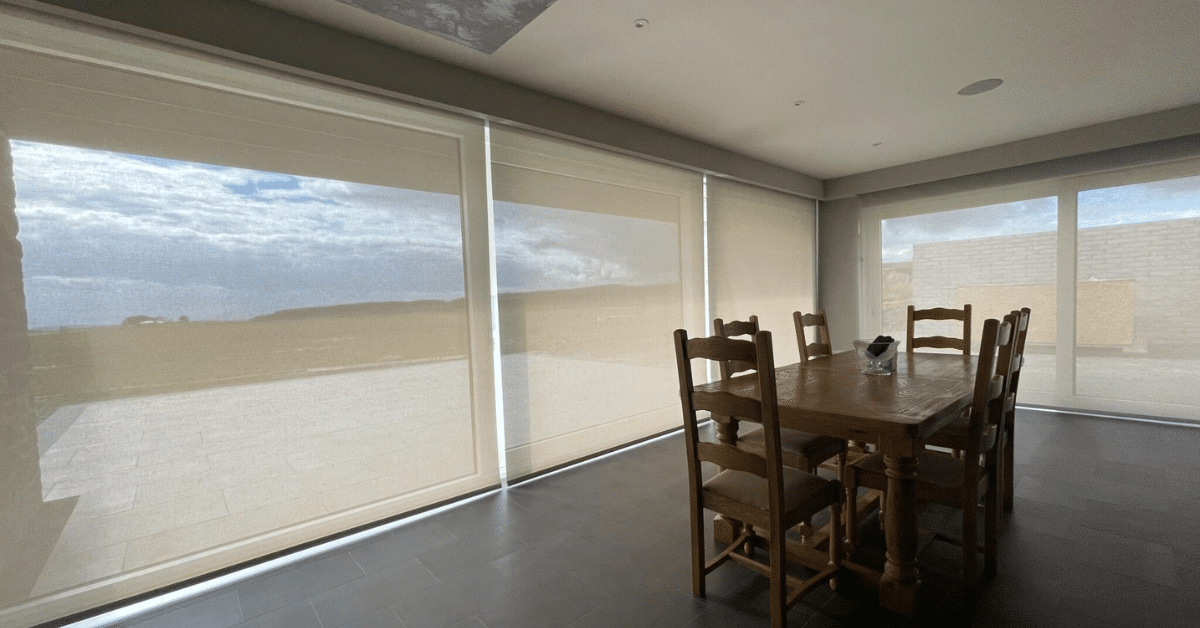 Motorised Blinds Vs Manual Blinds (2)
