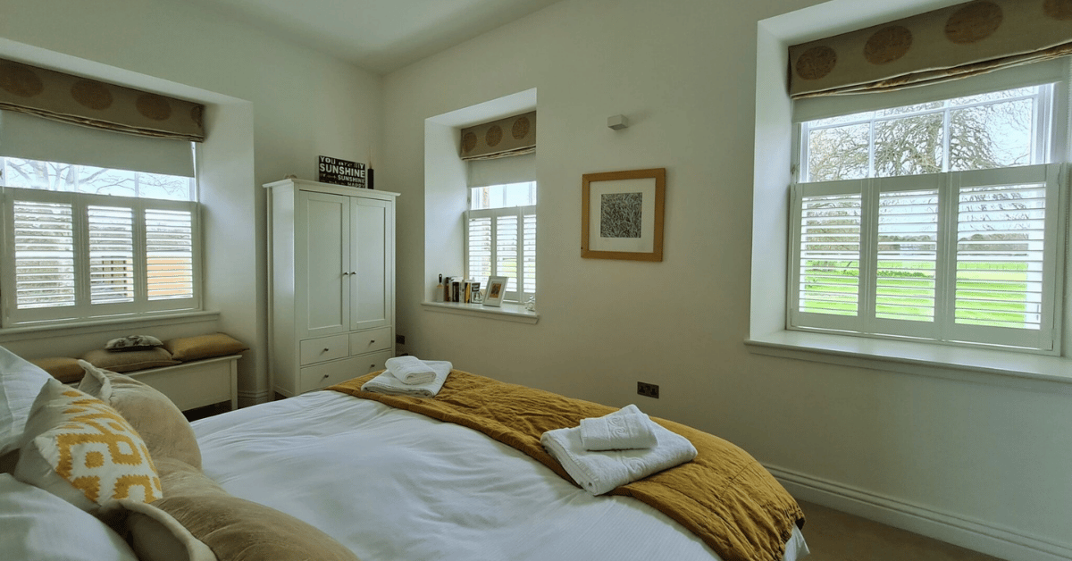 Shutters for windows (1)